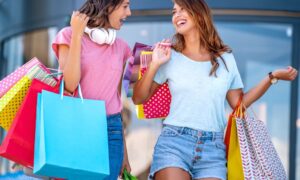 5 Spending Habits That Will Keep You Poor